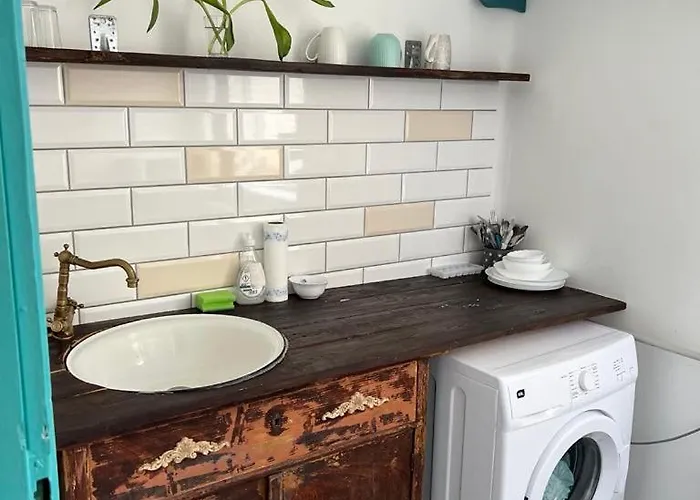 Apartment Stylish Delight In Downtown Of Debrecen