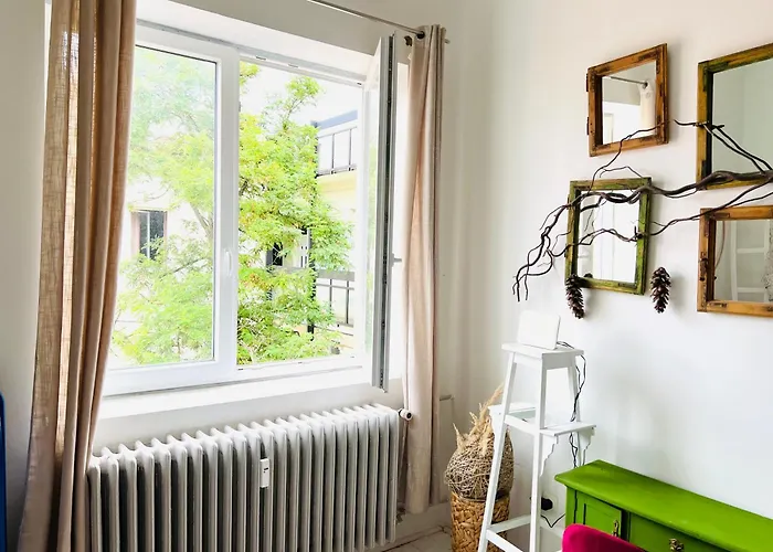 Stylish Delight In Downtown Of Apartment Debrecen